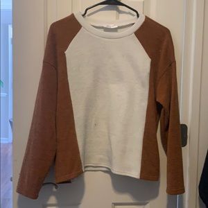 New women’s crewneck sweater, size small- NWT